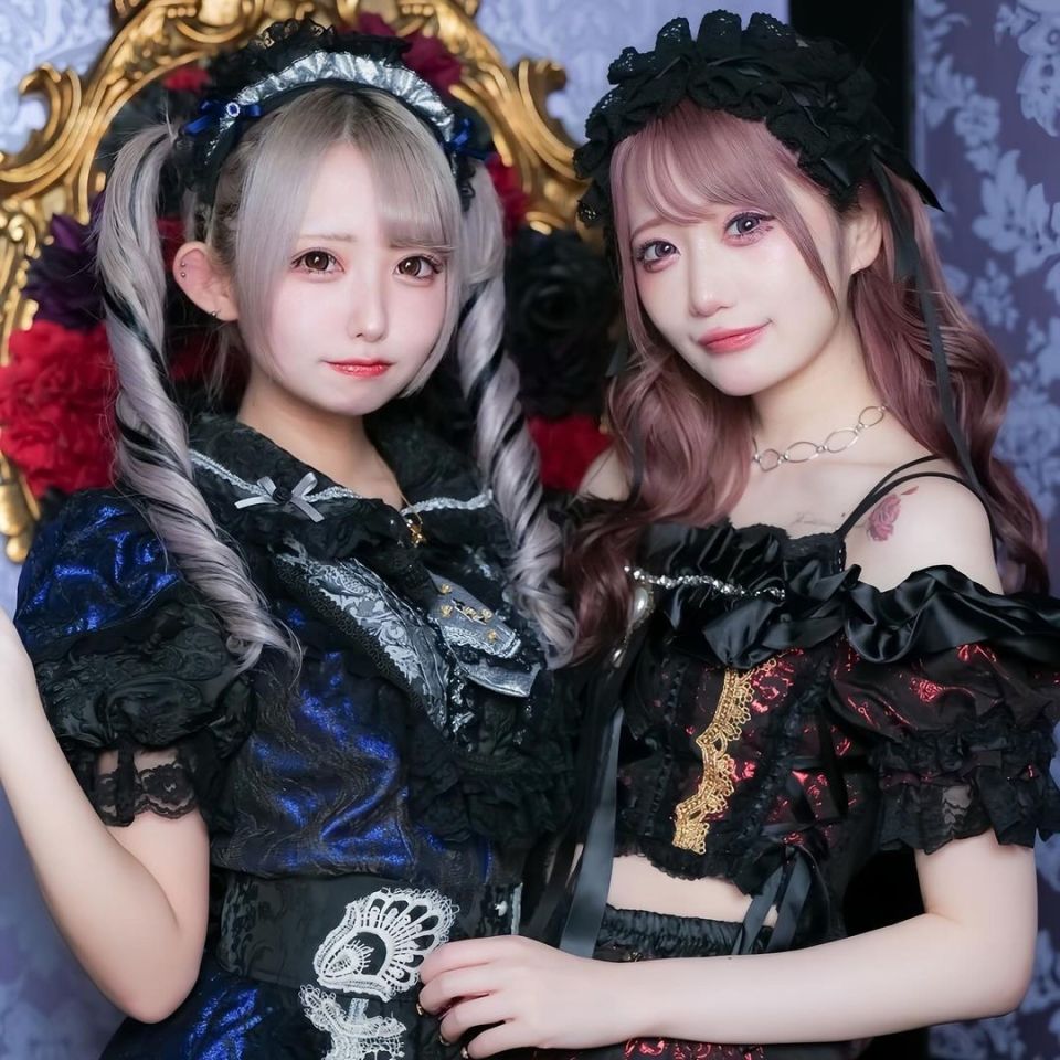 ロンリコ姫と岩瀬唯奈